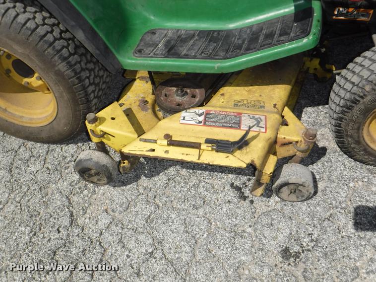 image for item DA1612 John Deere GT262 lawn mower
