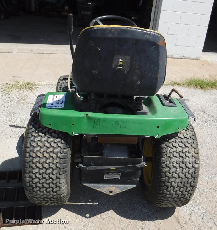 image for item DA1613 John Deere GT262 lawn mower