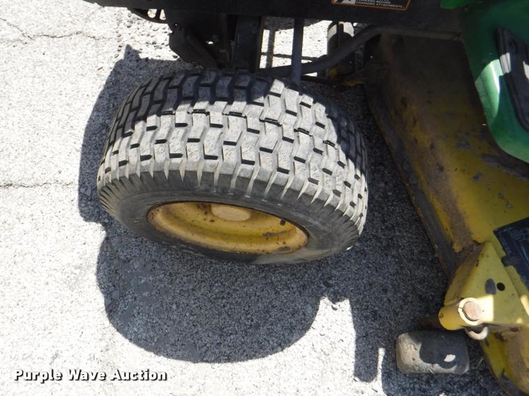 image for item DA1613 John Deere GT262 lawn mower