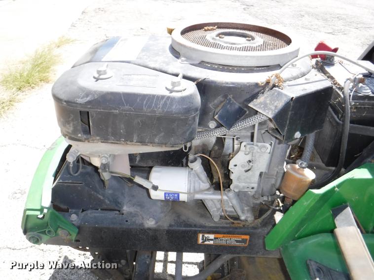 image for item DA1613 John Deere GT262 lawn mower