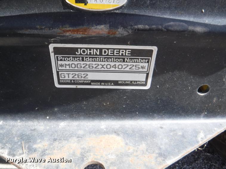 image for item DA1613 John Deere GT262 lawn mower