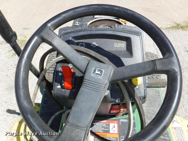 image for item DA1613 John Deere GT262 lawn mower