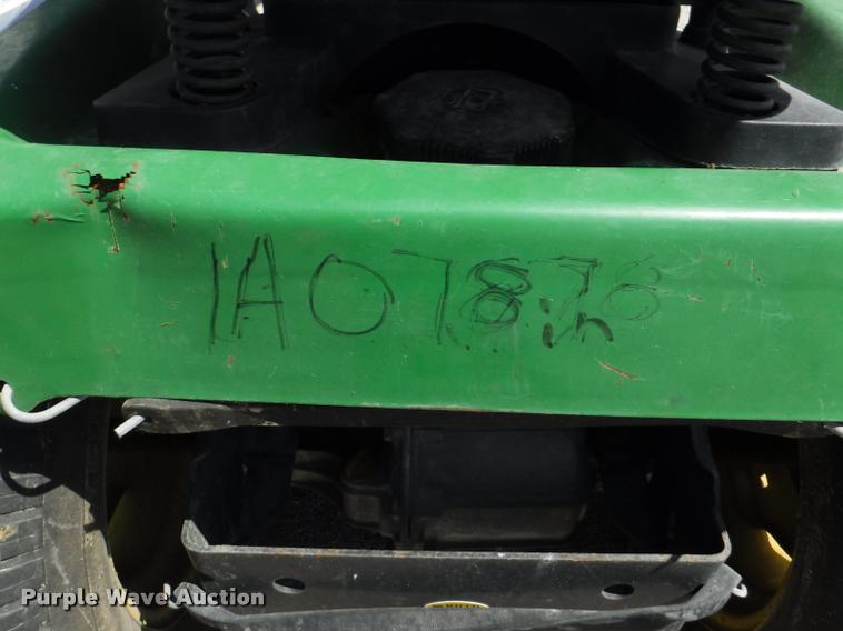 image for item DA1613 John Deere GT262 lawn mower