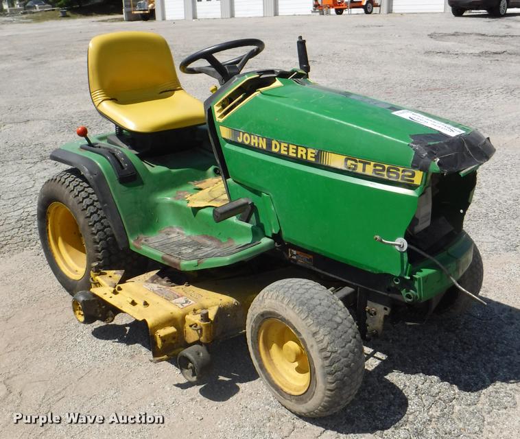 image for item DA1614 John Deere GT262 lawn mower