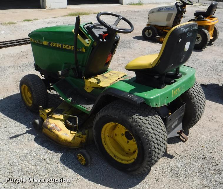 image for item DA1614 John Deere GT262 lawn mower