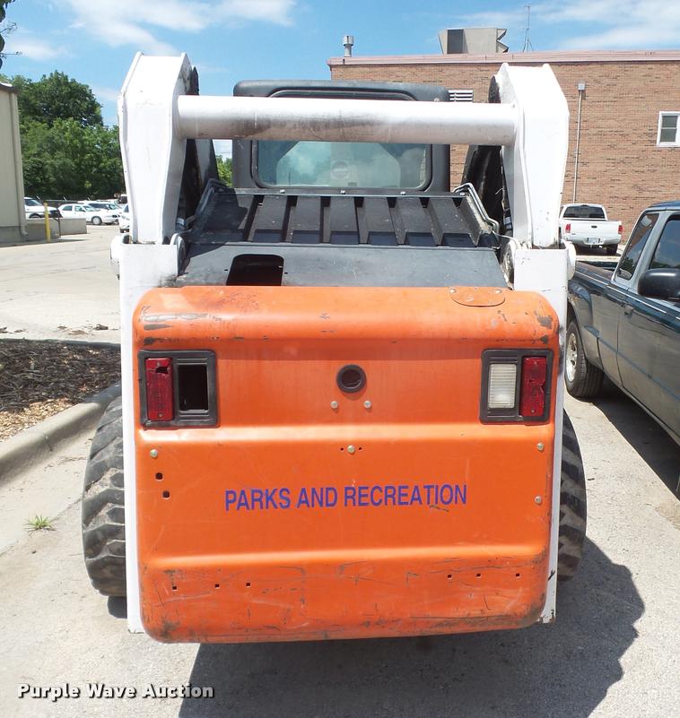 image for item DA1631 2007 Bobcat S250 skid steer