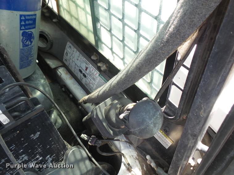 image for item DA1631 2007 Bobcat S250 skid steer