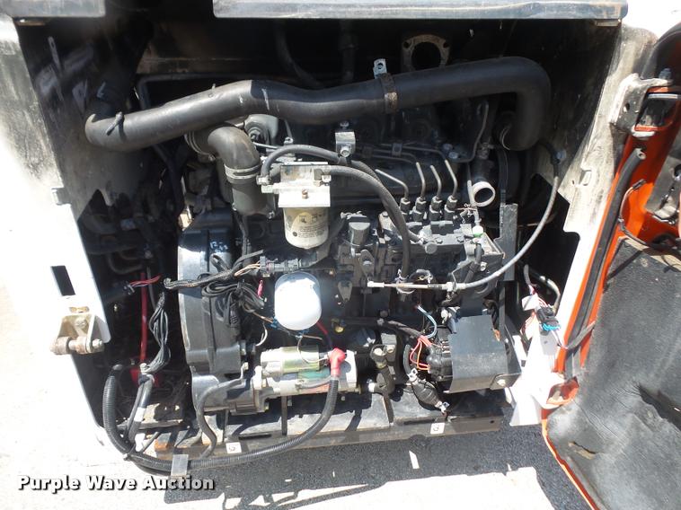 image for item DA1631 2007 Bobcat S250 skid steer