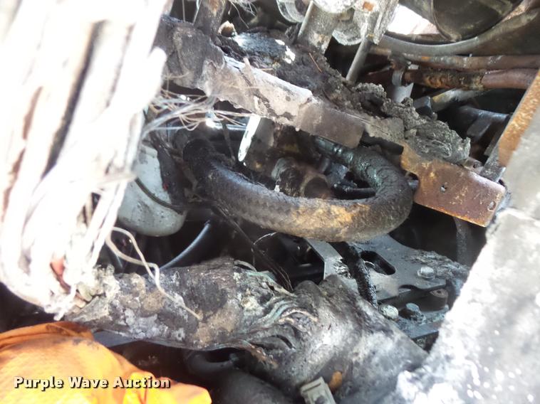 image for item DA1631 2007 Bobcat S250 skid steer