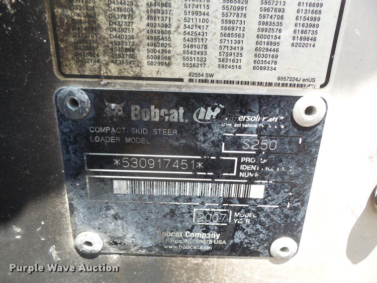 image for item DA1631 2007 Bobcat S250 skid steer