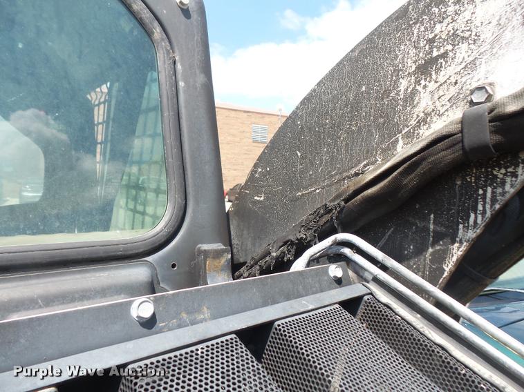 image for item DA1631 2007 Bobcat S250 skid steer