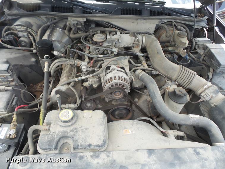 image for item DA1635 2002 Ford Crown Victoria Police Interceptor