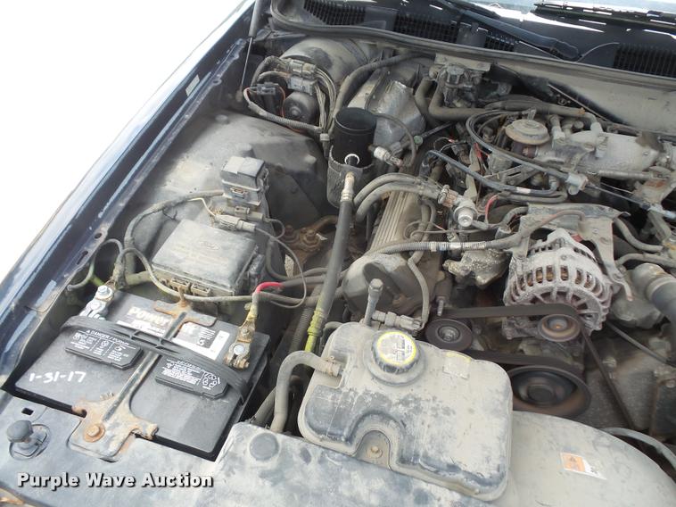 image for item DA1635 2002 Ford Crown Victoria Police Interceptor