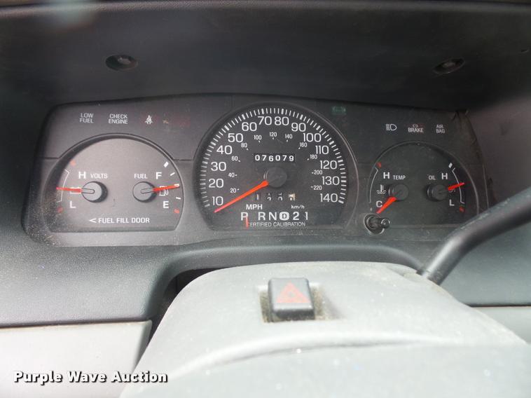 image for item DA1638 2003 Ford Crown Victoria Police Interceptor