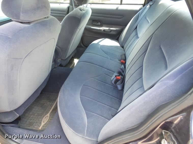 image for item DA1640 2001 Ford Crown Victoria Police Interceptor