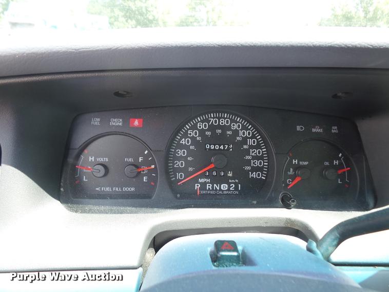 image for item DA1640 2001 Ford Crown Victoria Police Interceptor