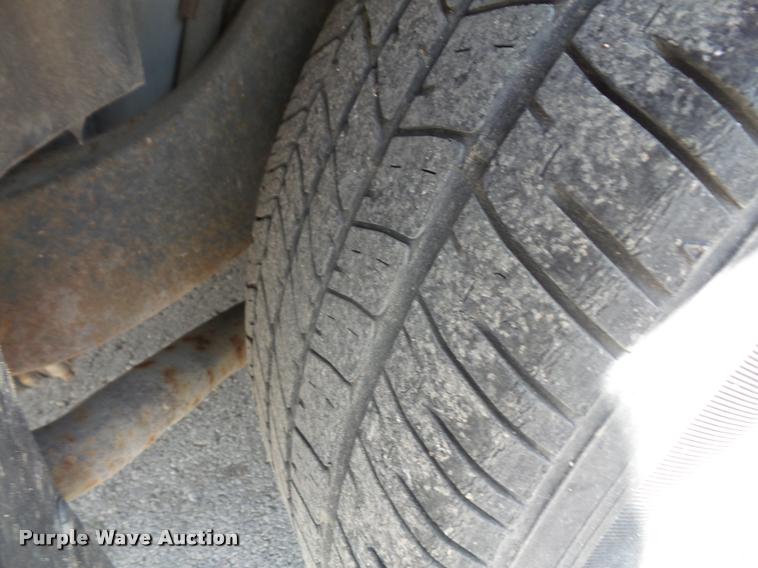 image for item DA1640 2001 Ford Crown Victoria Police Interceptor