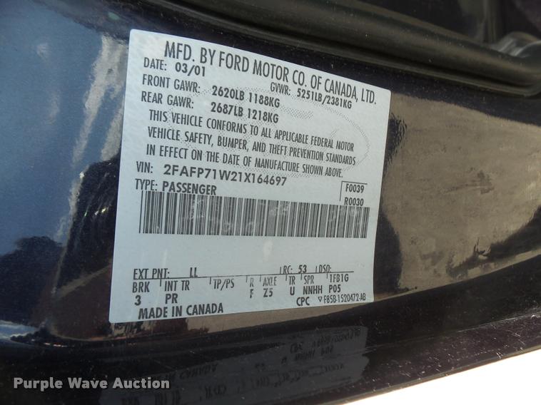 image for item DA1640 2001 Ford Crown Victoria Police Interceptor