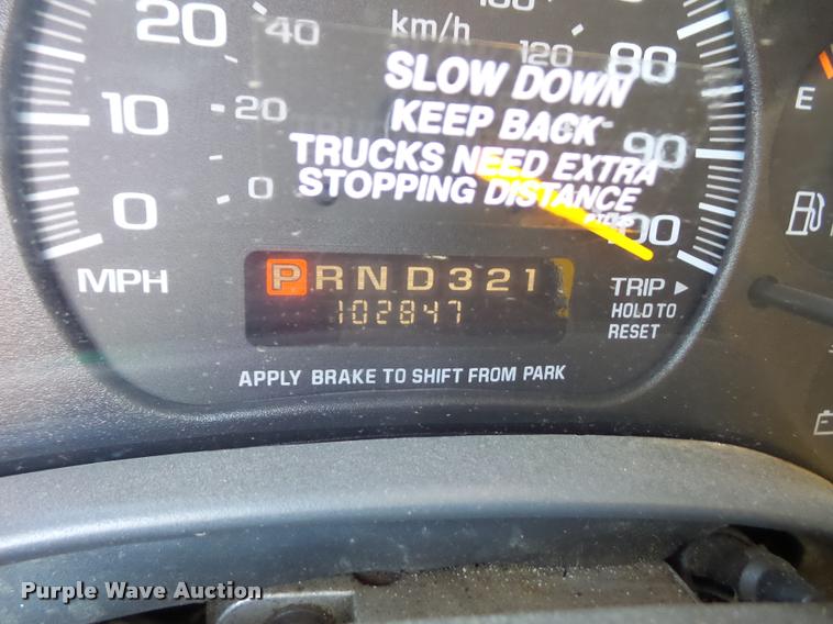 image for item DA1642 1998 GMC Savana G3500 Cargo box truck