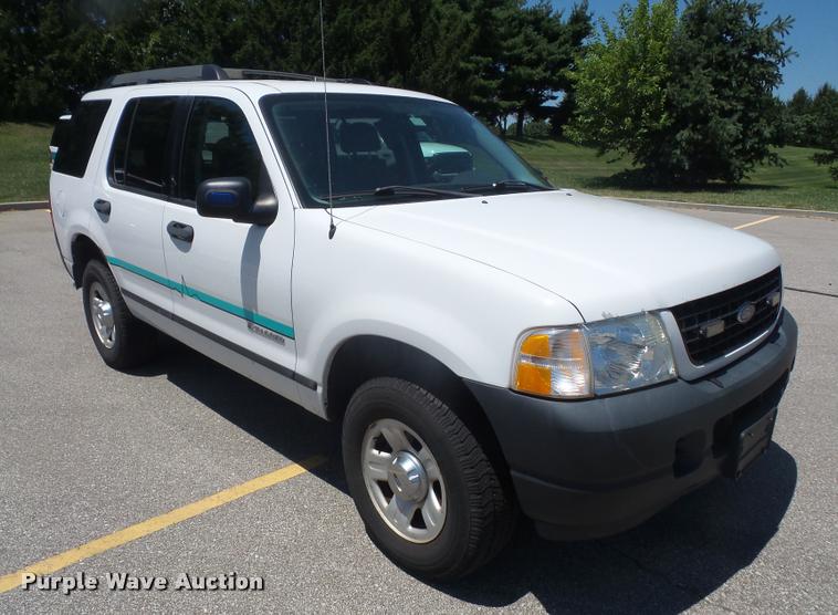image for item DA1643 2005 Ford Explorer SUV