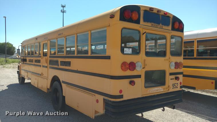 image for item DA5600 1996 International 3800 school bus
