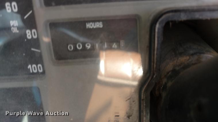 image for item DA5600 1996 International 3800 school bus