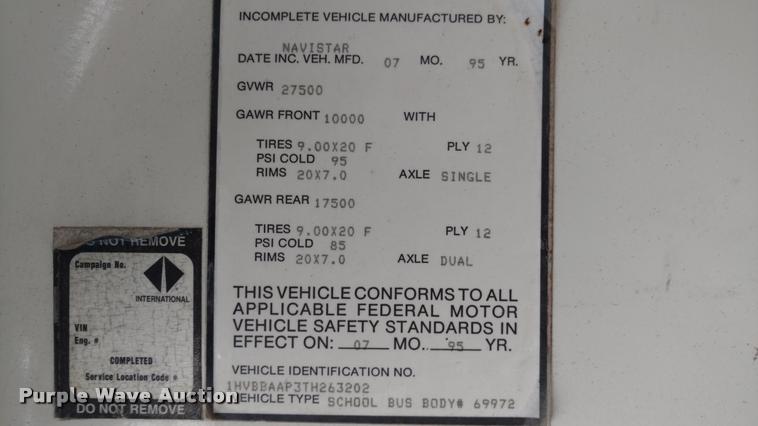 image for item DA5600 1996 International 3800 school bus