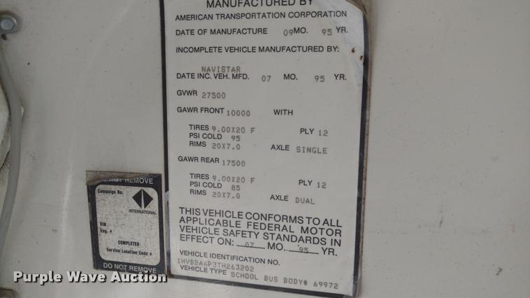 image for item DA5600 1996 International 3800 school bus