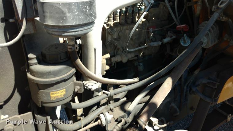 image for item DA5600 1996 International 3800 school bus