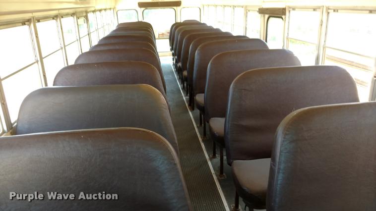 image for item DA5601 1995 Chevrolet B7 school bus