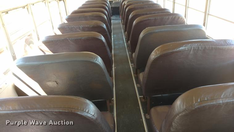 image for item DA5601 1995 Chevrolet B7 school bus