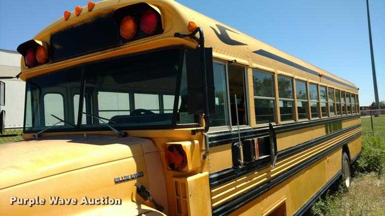 image for item DA5602 1993 Chevrolet B7 school bus