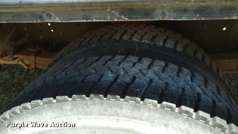 image for item DA5602 1993 Chevrolet B7 school bus