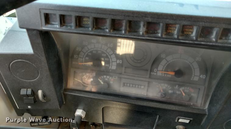 image for item DA5603 1997 Blue Bird TC2000 school bus