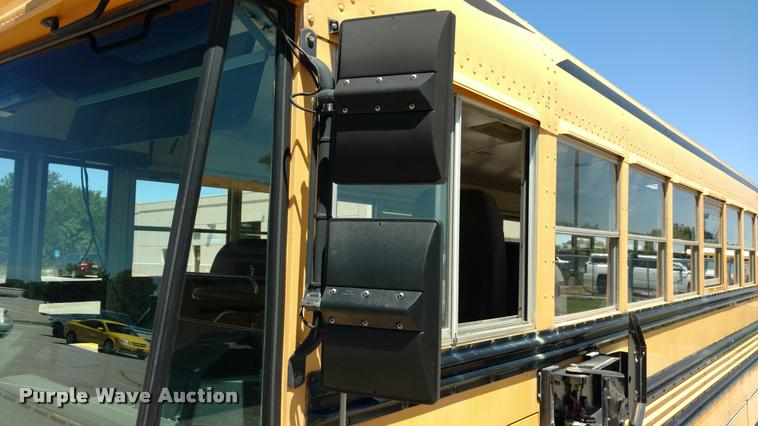 image for item DA5603 1997 Blue Bird TC2000 school bus