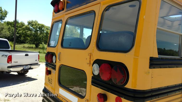 image for item DA5603 1997 Blue Bird TC2000 school bus