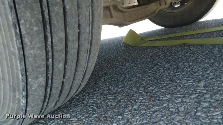 image for item DA5603 1997 Blue Bird TC2000 school bus