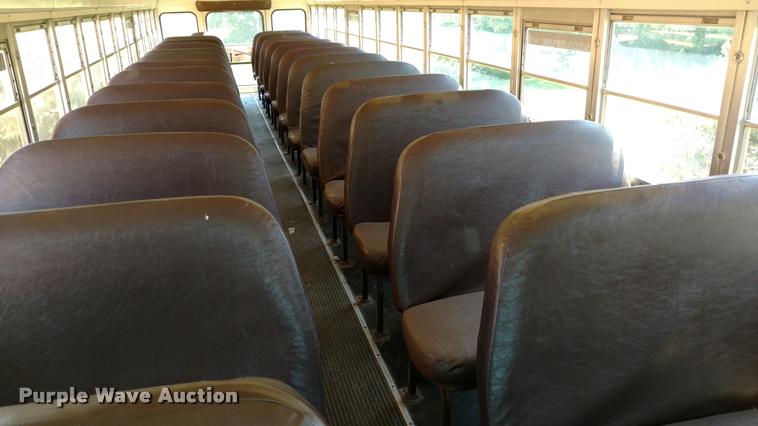 image for item DA5604 1997 Blue Bird TC2000 school bus