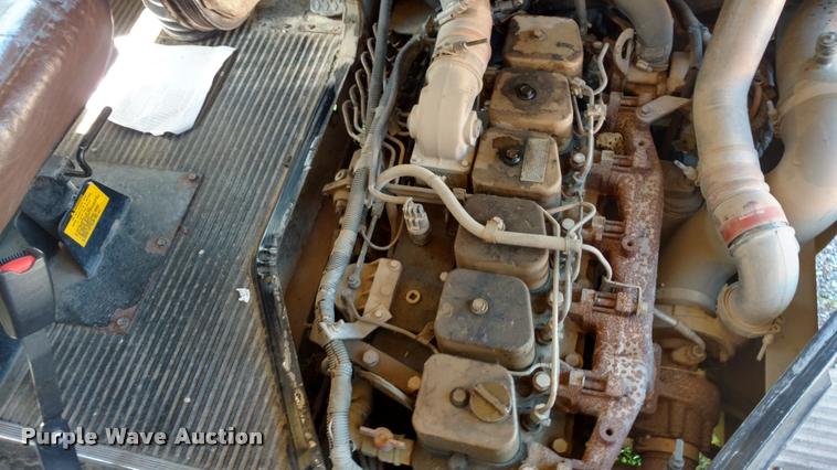 image for item DA5604 1997 Blue Bird TC2000 school bus