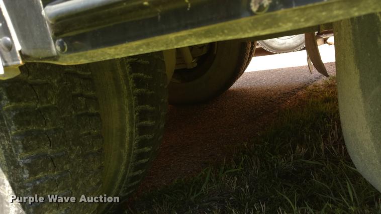 image for item DA5604 1997 Blue Bird TC2000 school bus