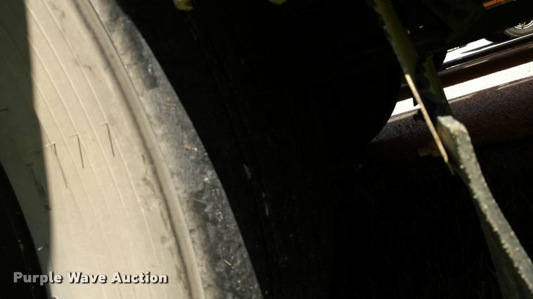 image for item DA5604 1997 Blue Bird TC2000 school bus