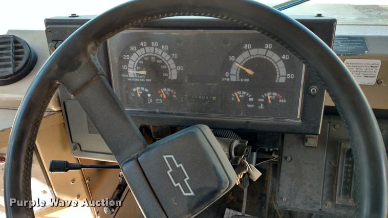 image for item DA5606 1995 Chevrolet B7 school bus