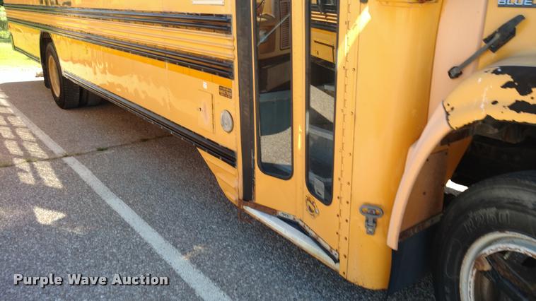 image for item DA5606 1995 Chevrolet B7 school bus