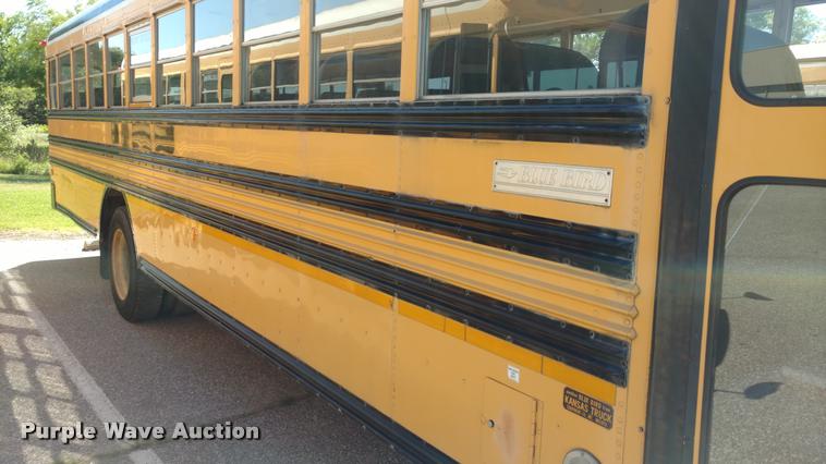 image for item DA5606 1995 Chevrolet B7 school bus