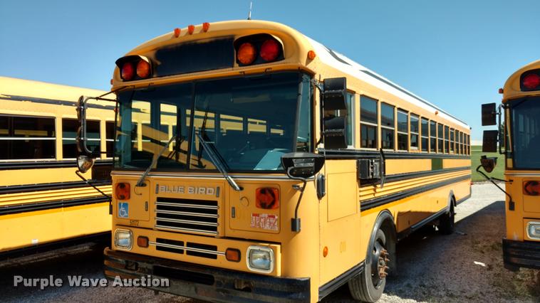 image for item DA5607 2001 Blue Bird TC2000 school bus