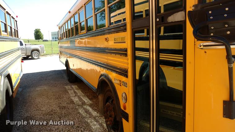 image for item DA5607 2001 Blue Bird TC2000 school bus