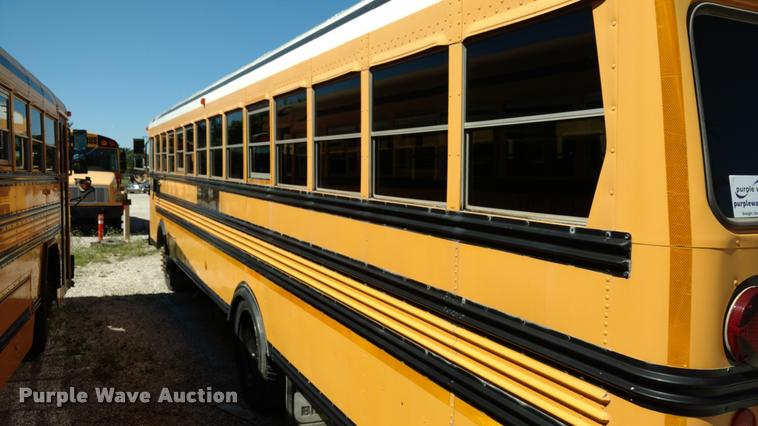 image for item DA5607 2001 Blue Bird TC2000 school bus