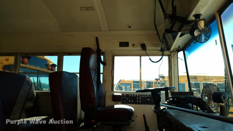 image for item DA5608 2001 Blue Bird TC2000 school bus