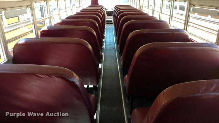 image for item DA5608 2001 Blue Bird TC2000 school bus