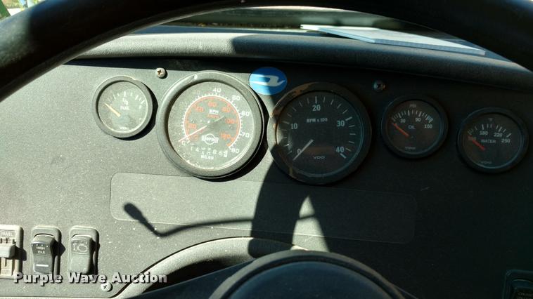 image for item DA5608 2001 Blue Bird TC2000 school bus